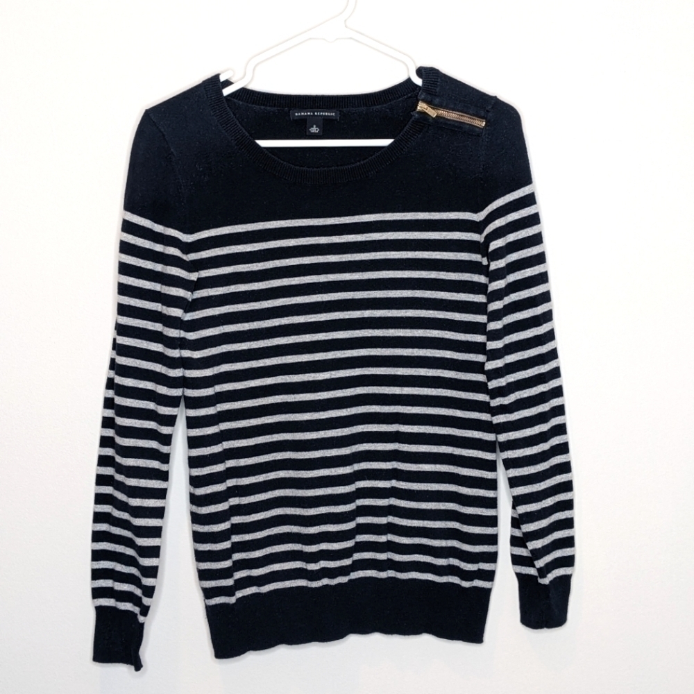 Banana Republic Navy Gray Stripe Wool Blend Sweater Shirt S